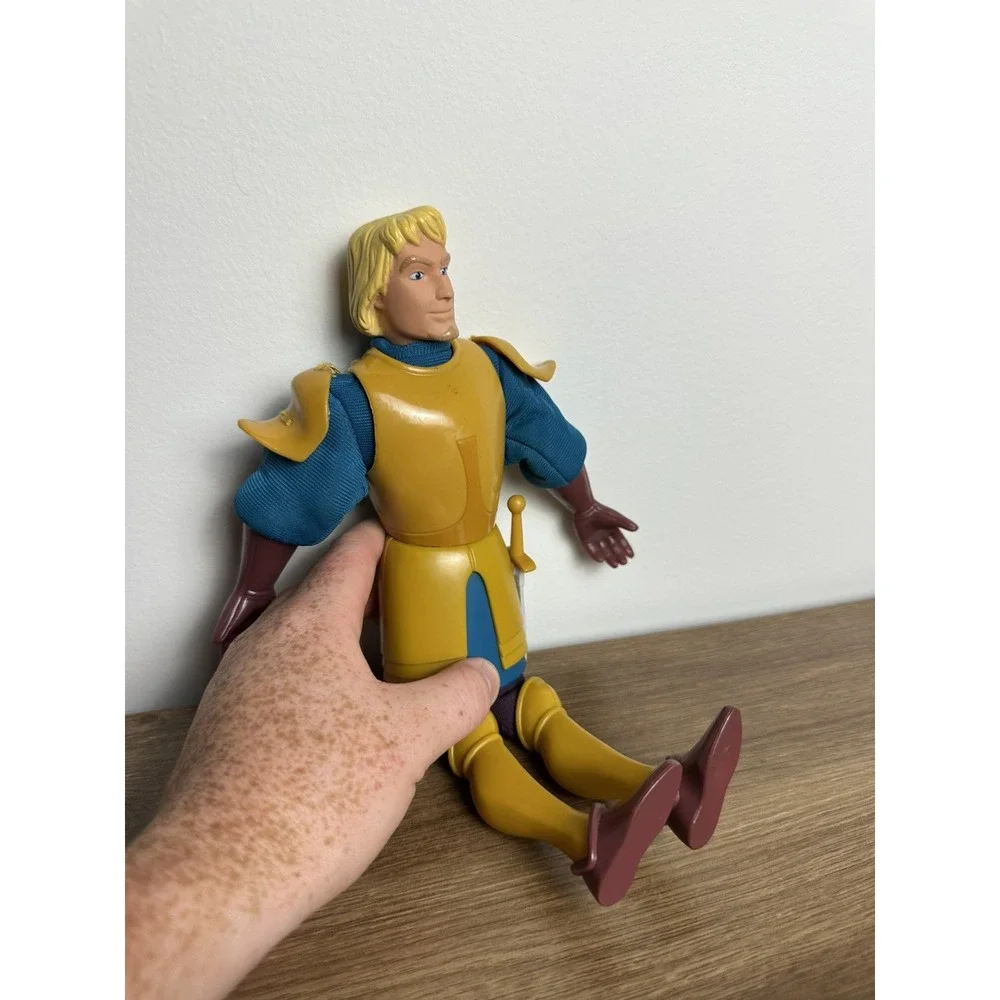 Disney Hunchback of Notre Dame Captain Phoebus Burger King Toy 1996 Hand Puppet